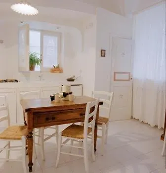 Aparthotel Villaggio In Sparse Nel Centro Storico Martina Franca