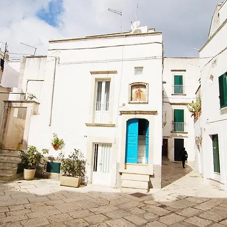 Villaggio In Sparse Nel Centro Storico