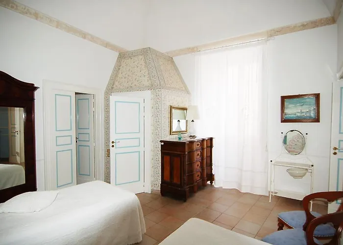 Villaggio In Sparse Nel Centro Storico شقة فندقية مارتينا فرانكا