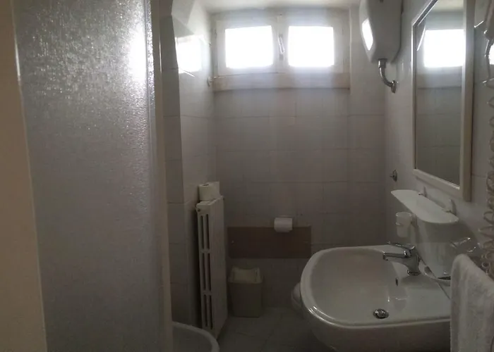 Villaggio In Sparse Nel Centro Storico 3*