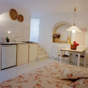 Villaggio In Sparse Nel Centro Storico Aparthotel Martina Franca